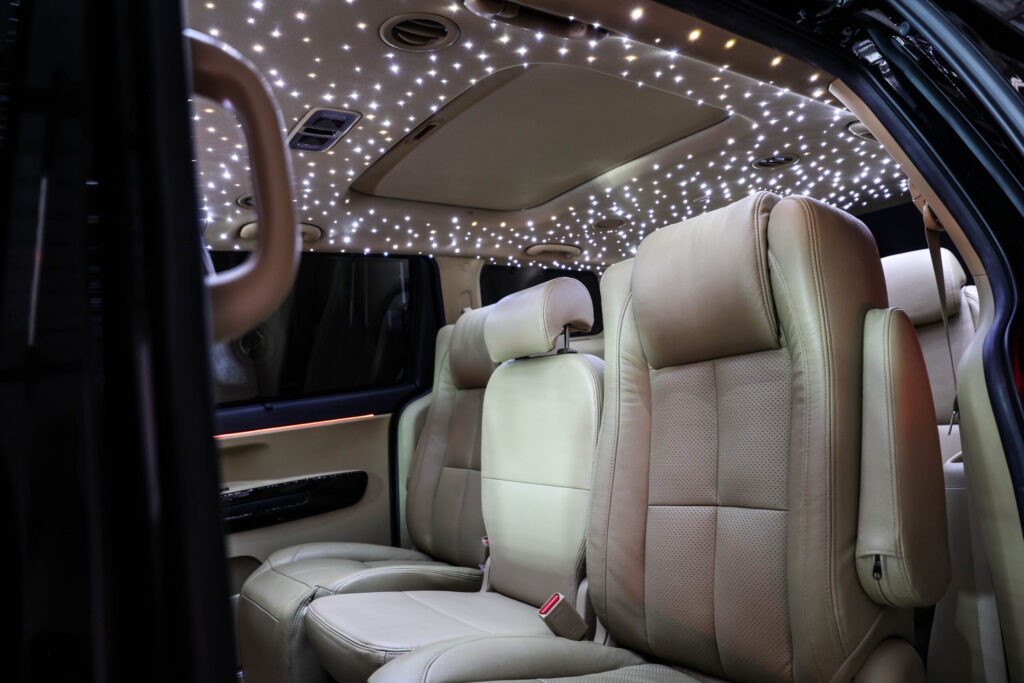 Luxury MPV